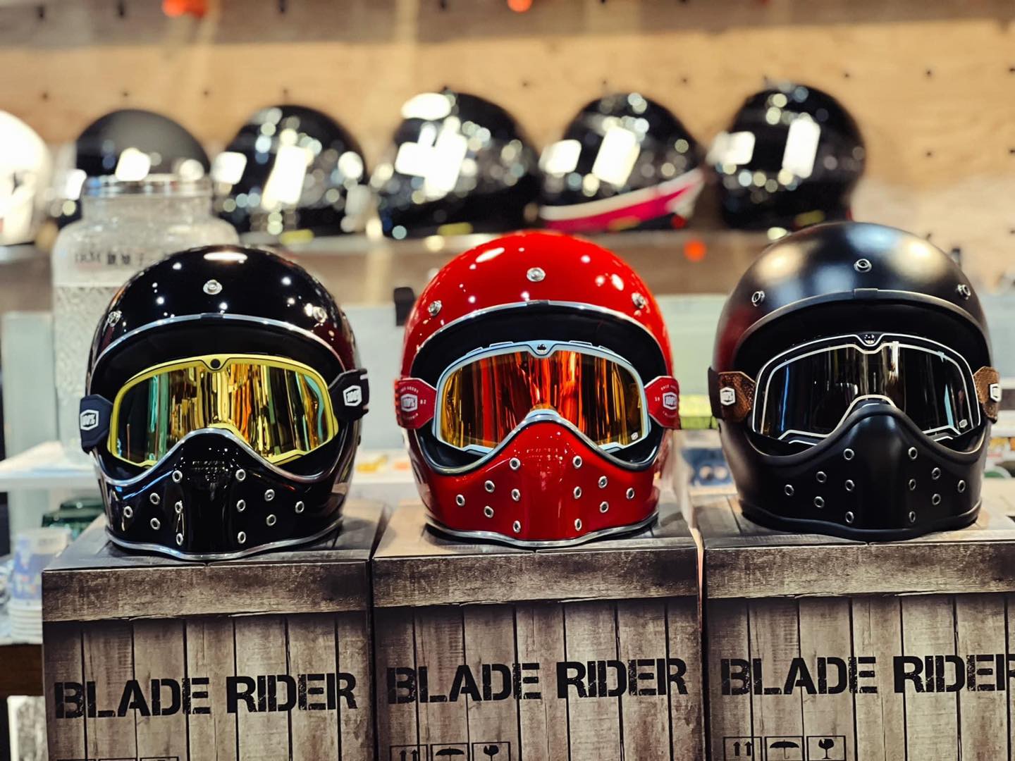 BLADE RIDER HELMET Italian Red 有多美..... - Blade Rider Helmet | Facebook