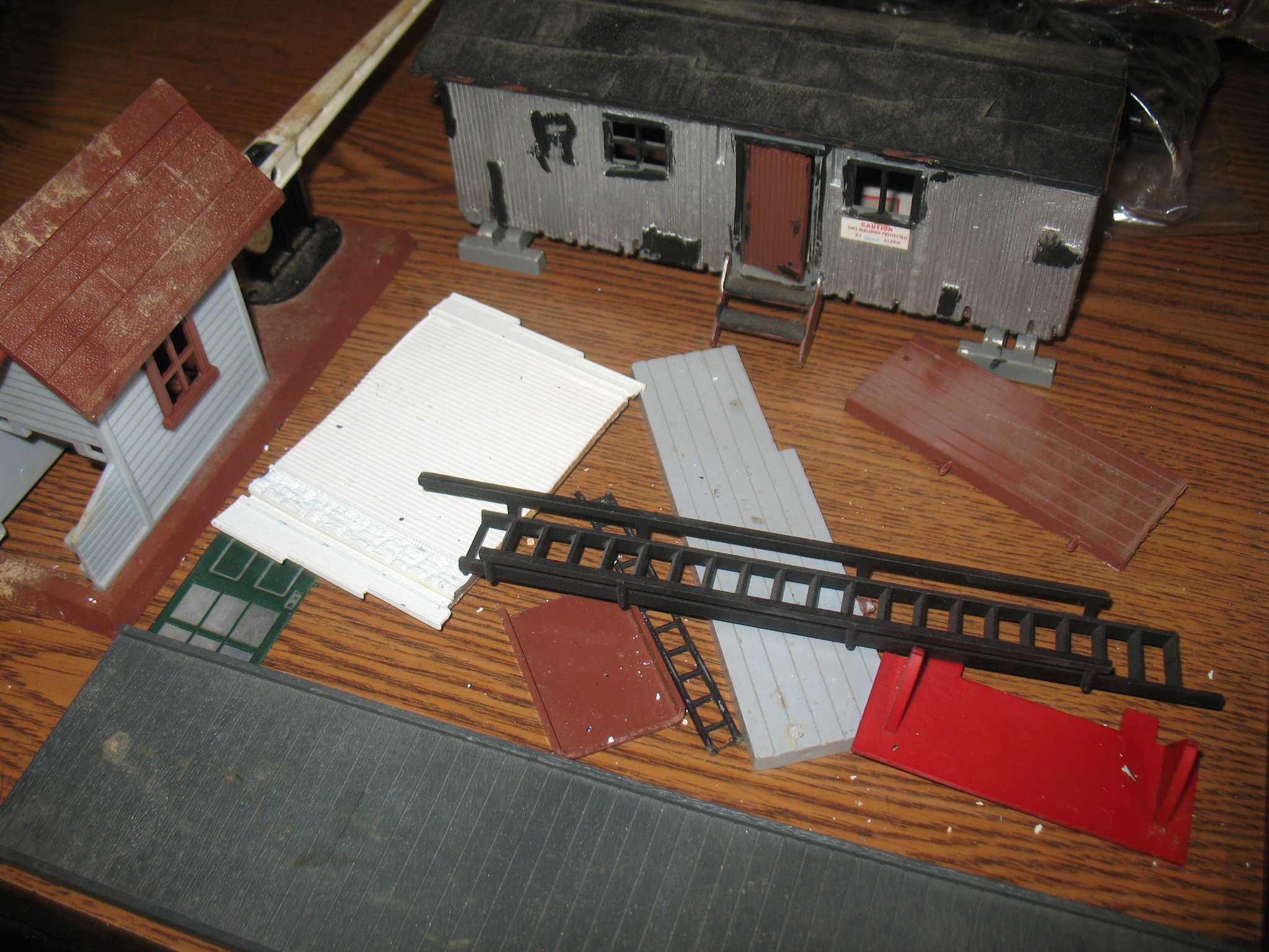 VARIOUS O SCALE PLASTIC BUILDINGS KITBASH STUFF MODEL TRAIN - Model ...