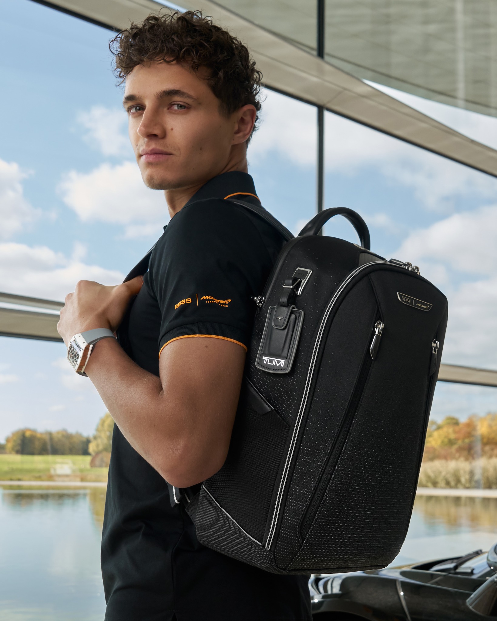 tumi backpack in movie Mens Bradner Black/Bombe One Size : Electronics There are also two open pockets a leather card pocket pen loop and a key leash and TUMI Tracer Evolution of a staple for