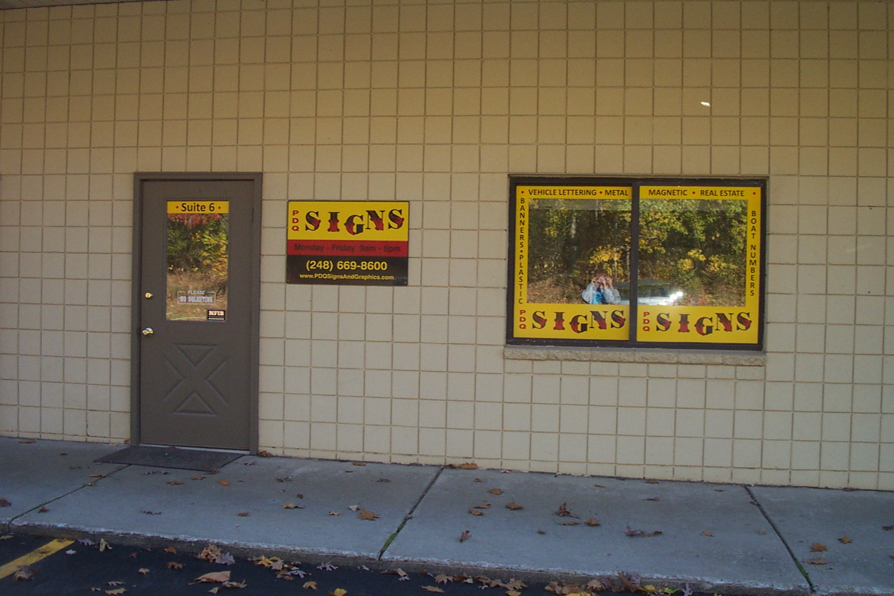 Pdq Signs | Walled Lake MI