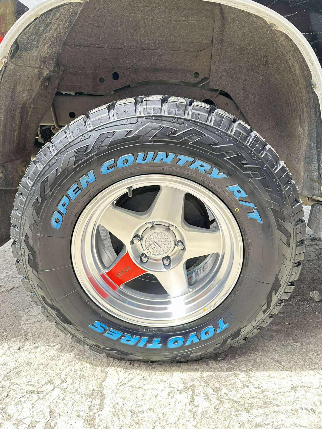 Htv Tire