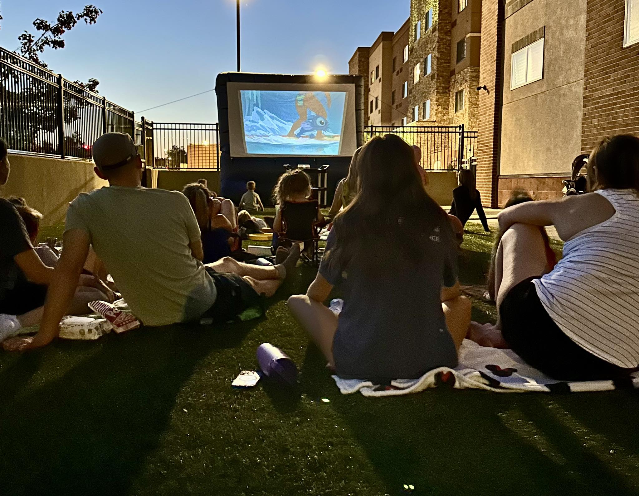 The Goddard - Family Movie Night watching LILO & Stitch # ...