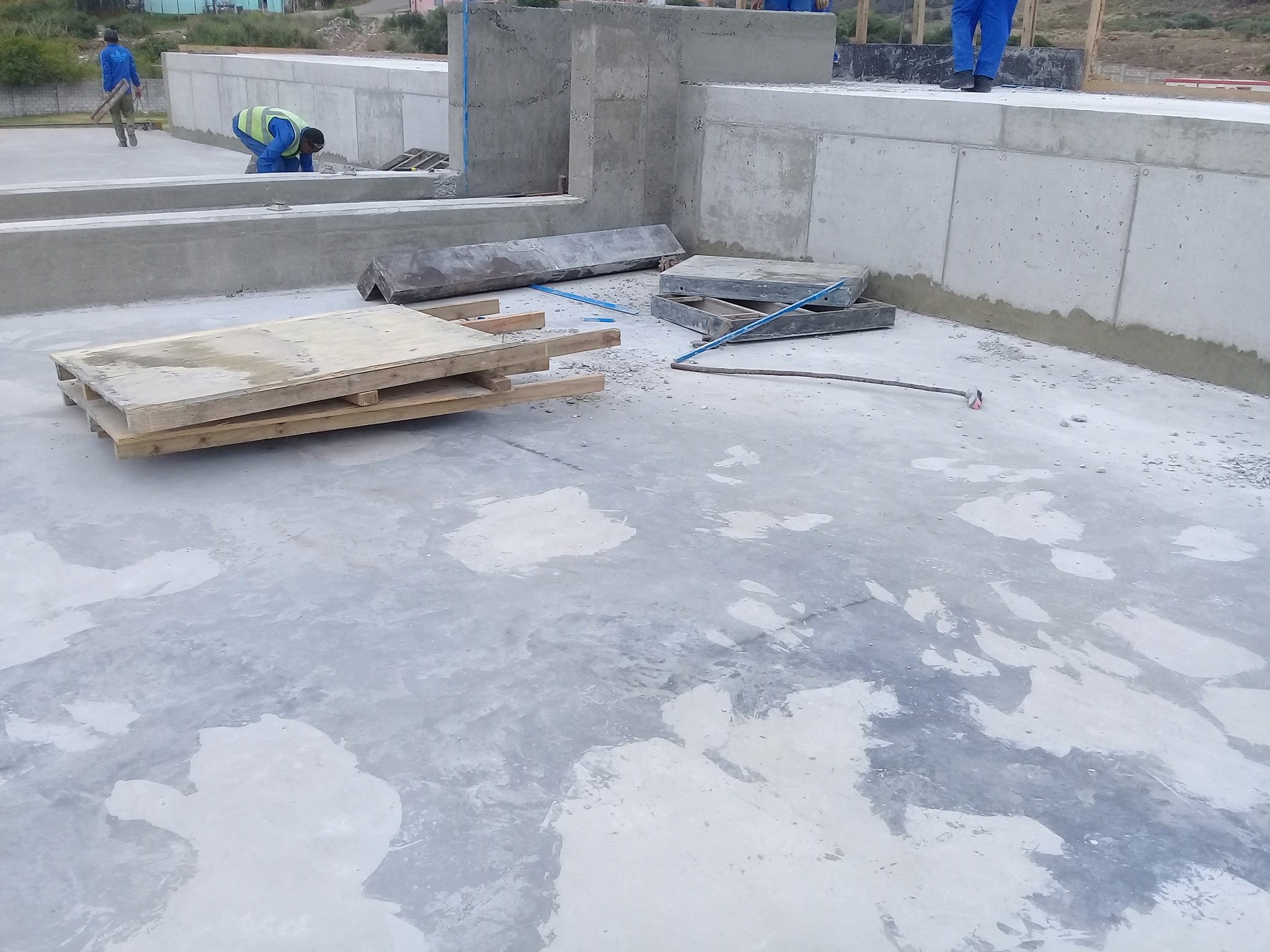 M&R fast slab formwork