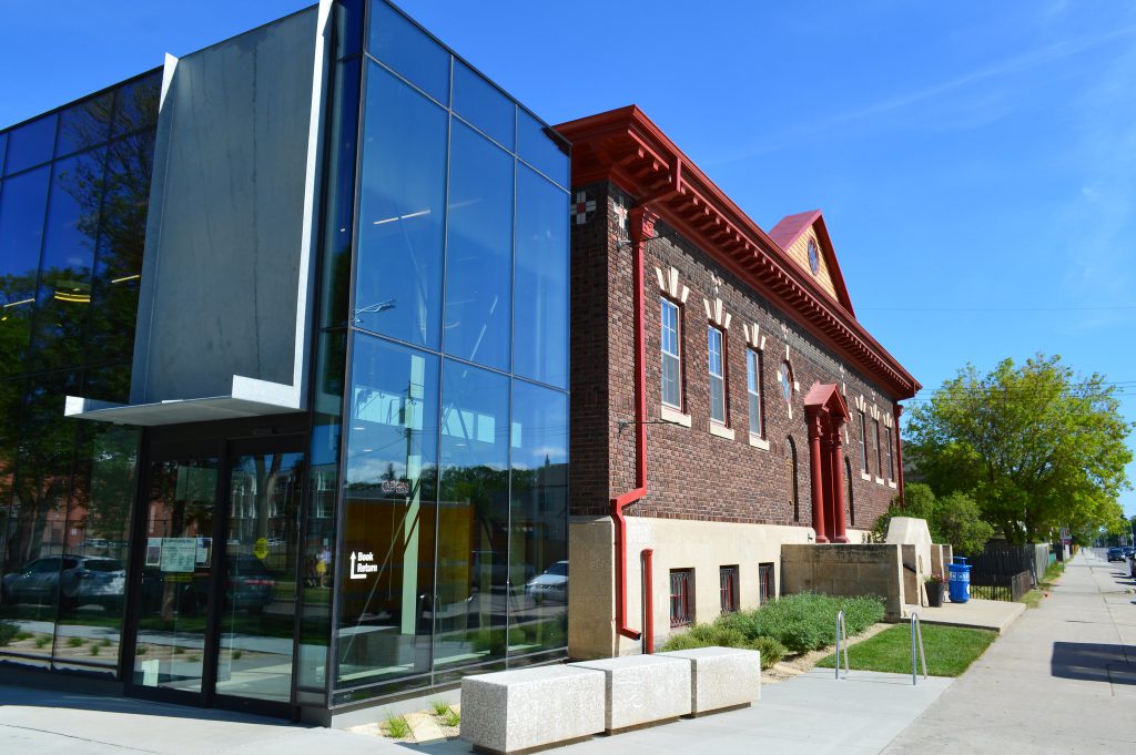 📚 The City of Winnipeg celebrates the... - Heritage Winnipeg | Facebook