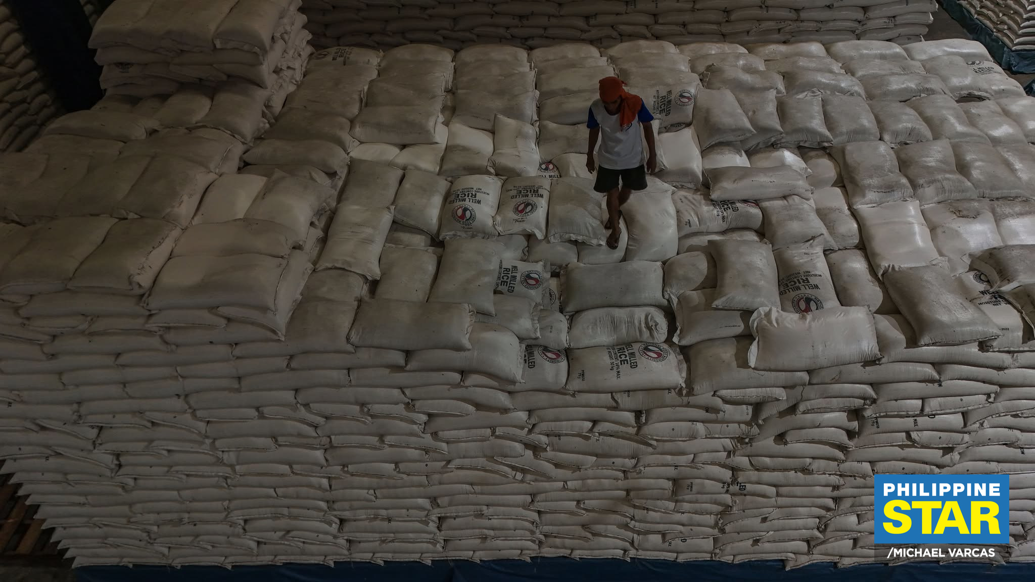 Philippine - Newly-delivered rice from Regions 2 and 3 fills the ...