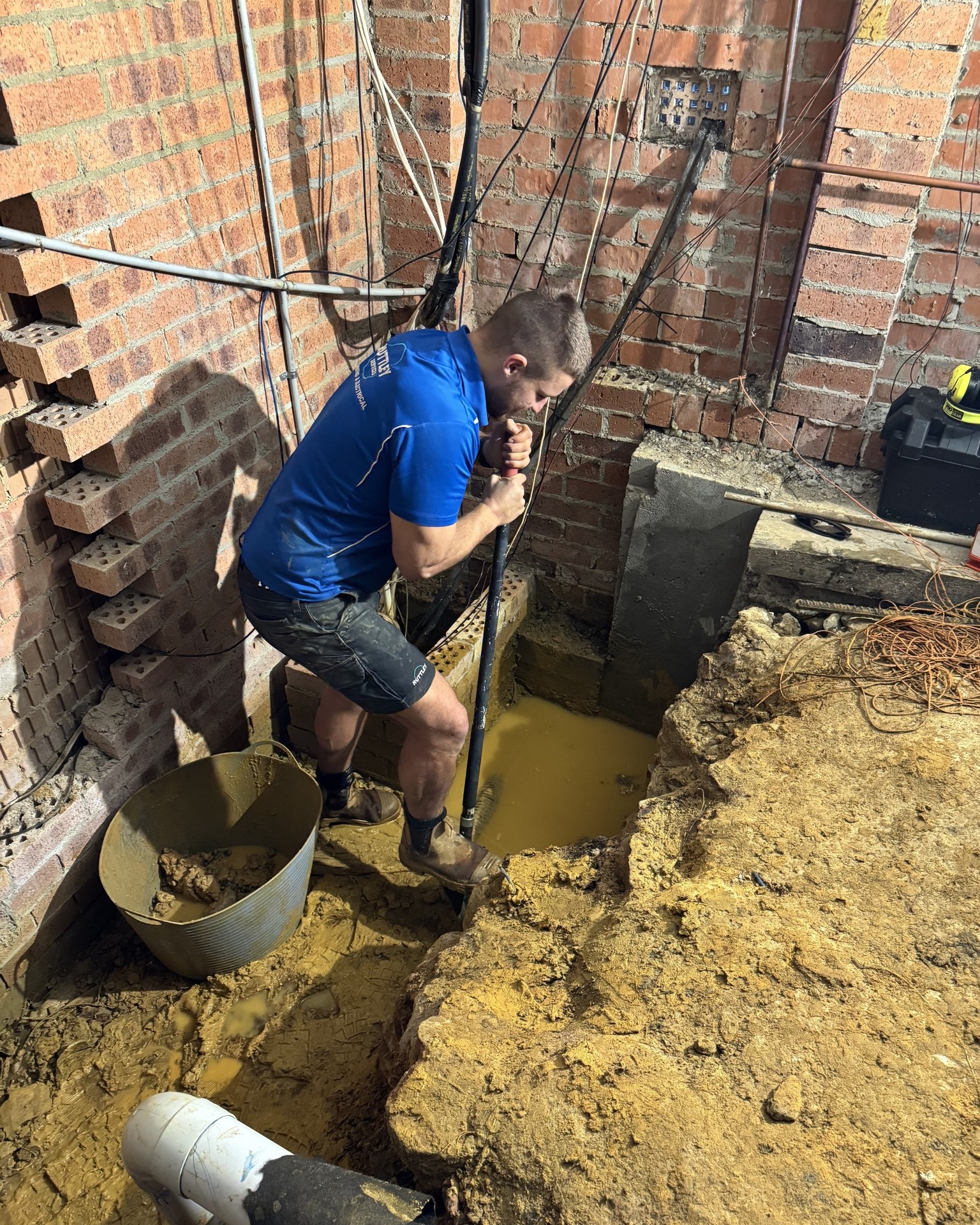 Ruttley Services - Plumbing and Electrical