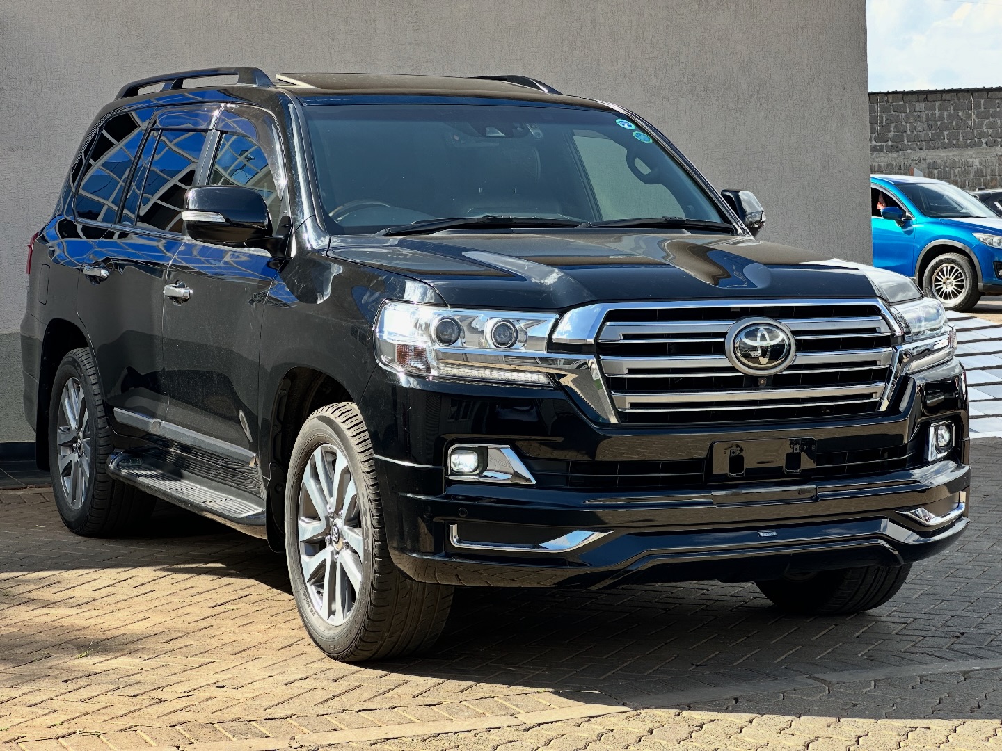 2019 TOYOTA LAND CRUISER LC200 ZX V8 (CHOICE OF OVER 20 LC200