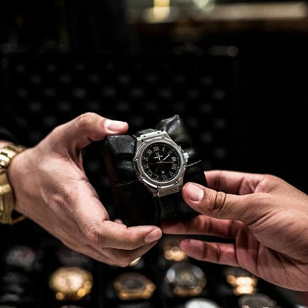 Meister - Meister Watches introduces the full Champagne Gold