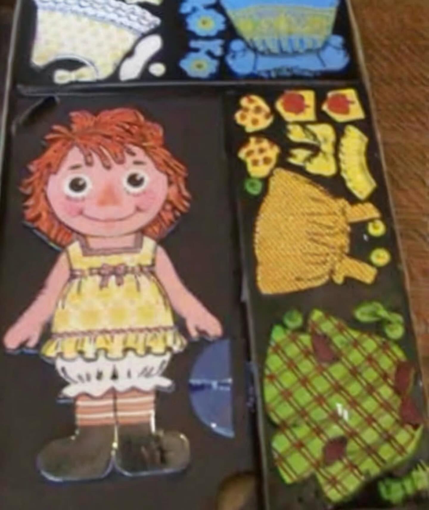 1970s Raggedy Ann Colorforms 💙❤️