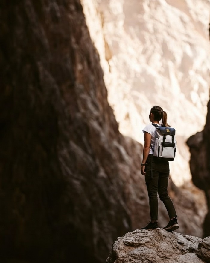 JARA - 🌲⛰️ Ready to hit the trails? The Zurich Travel Backpack 🎒 has a ...