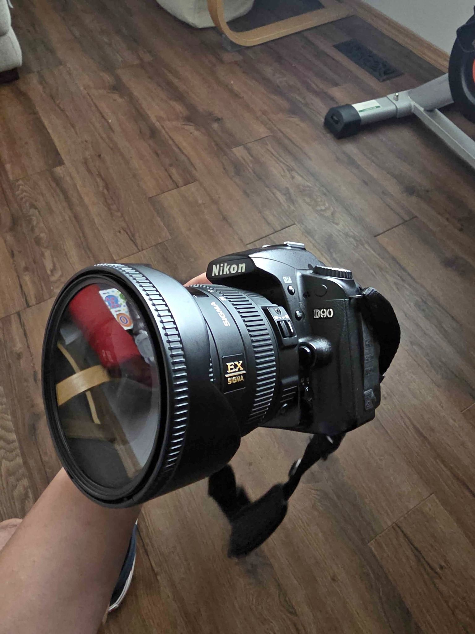 Nikon D90 DSLR Camera with Sigma 10-20mm f/3.5 EX DC HSM Lens