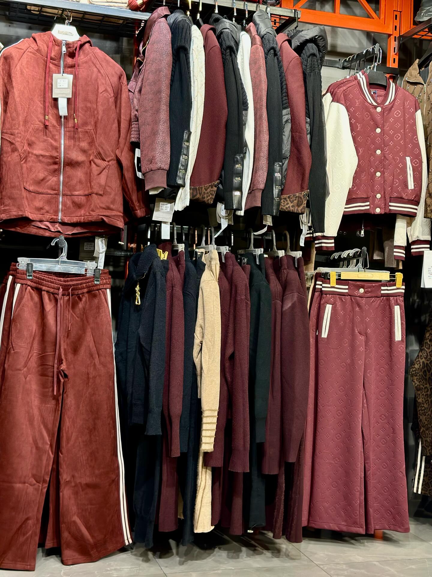 Robin fashion store added a new photo. - Robin fashion store