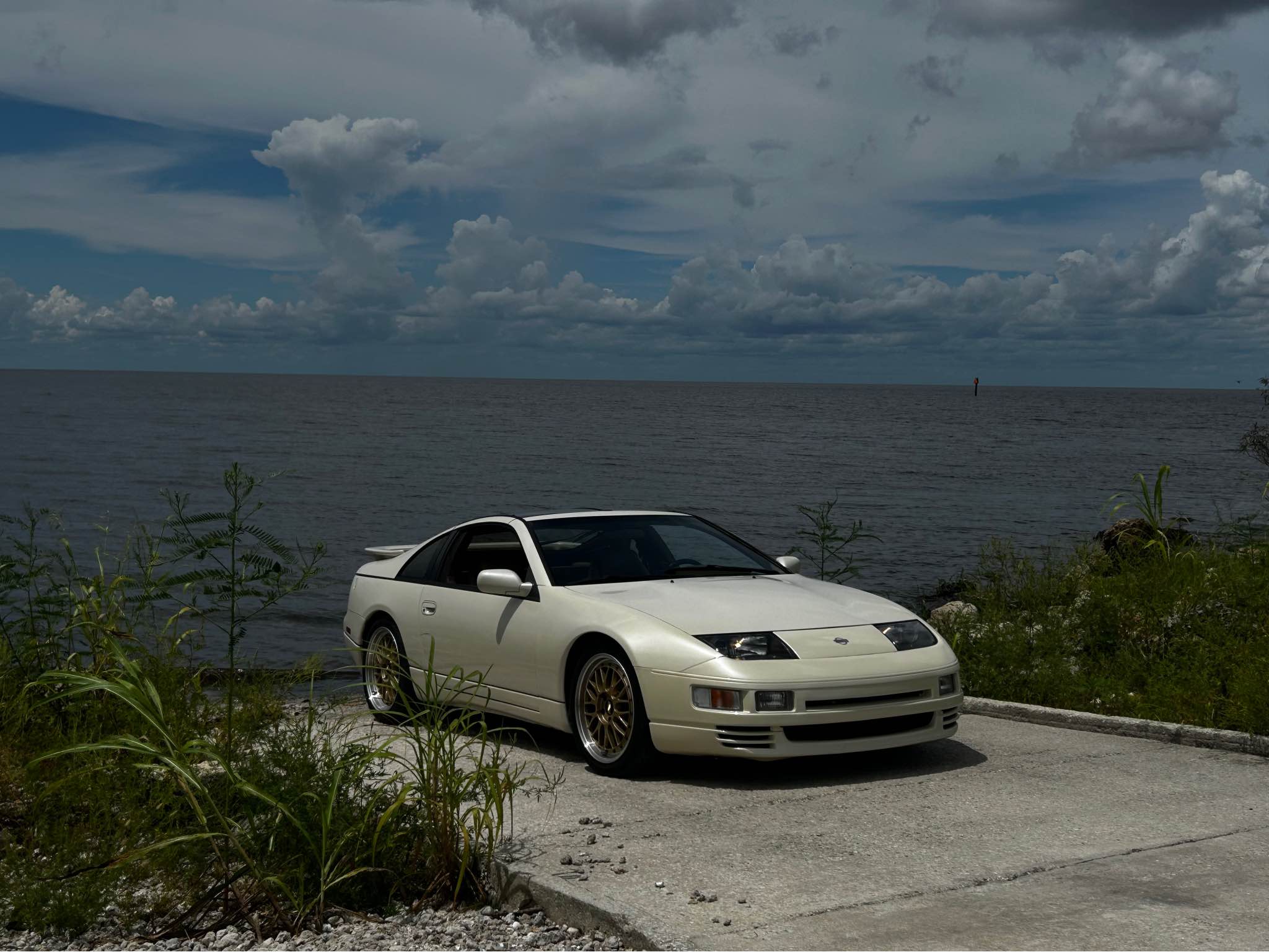 1994 Nissan 300zx twin turbo t top manual in white over tan/beige