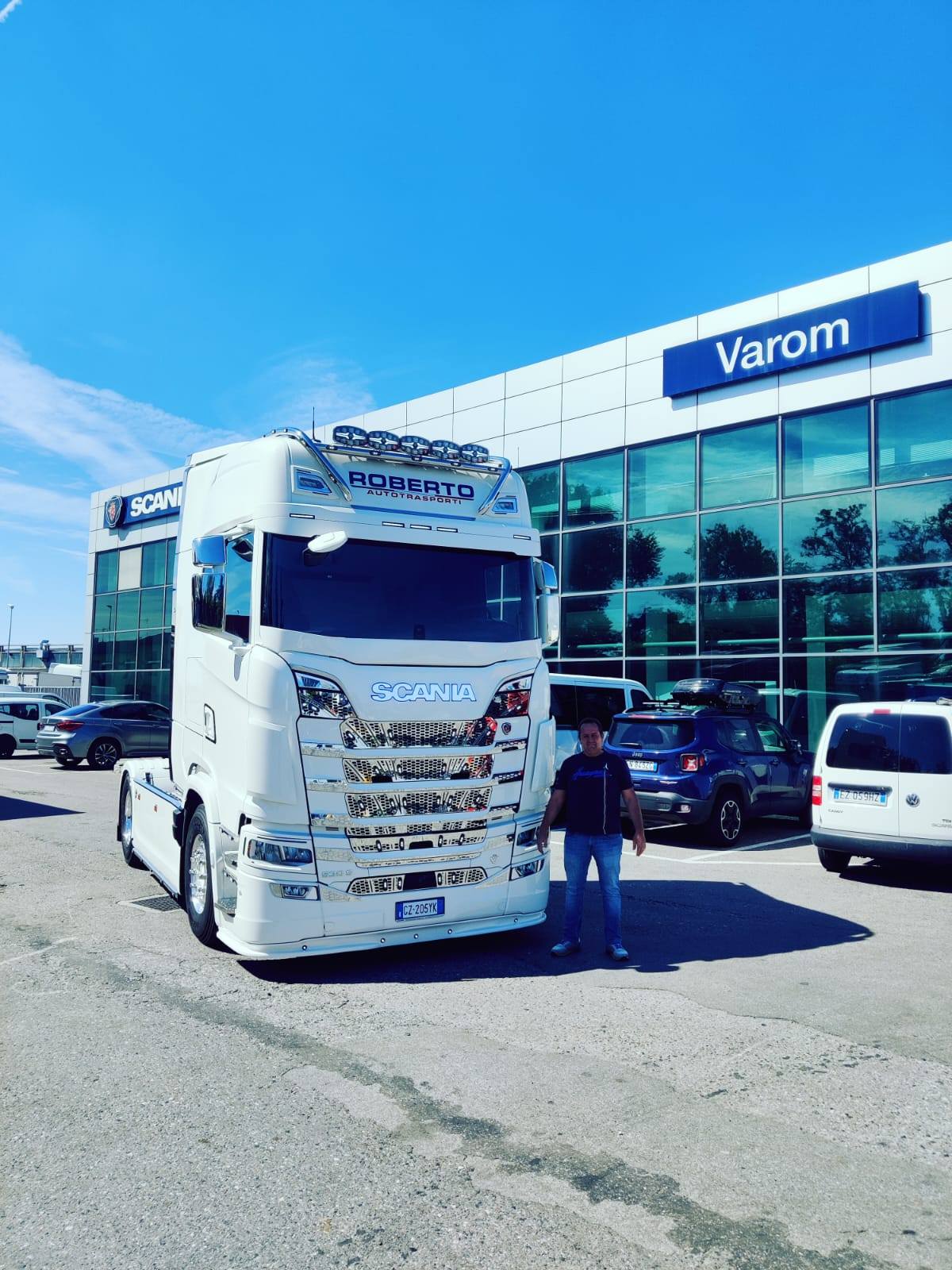 Varom Srl - I nostri camion sono sempre revisionati e controllati per ...