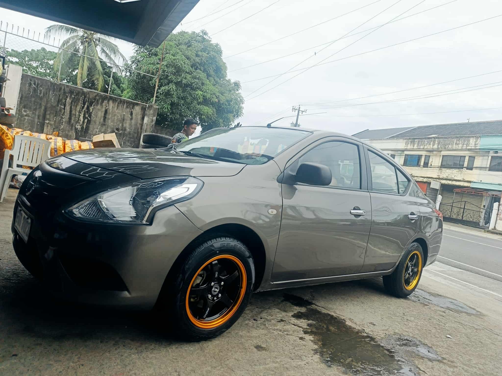 Htv Tire