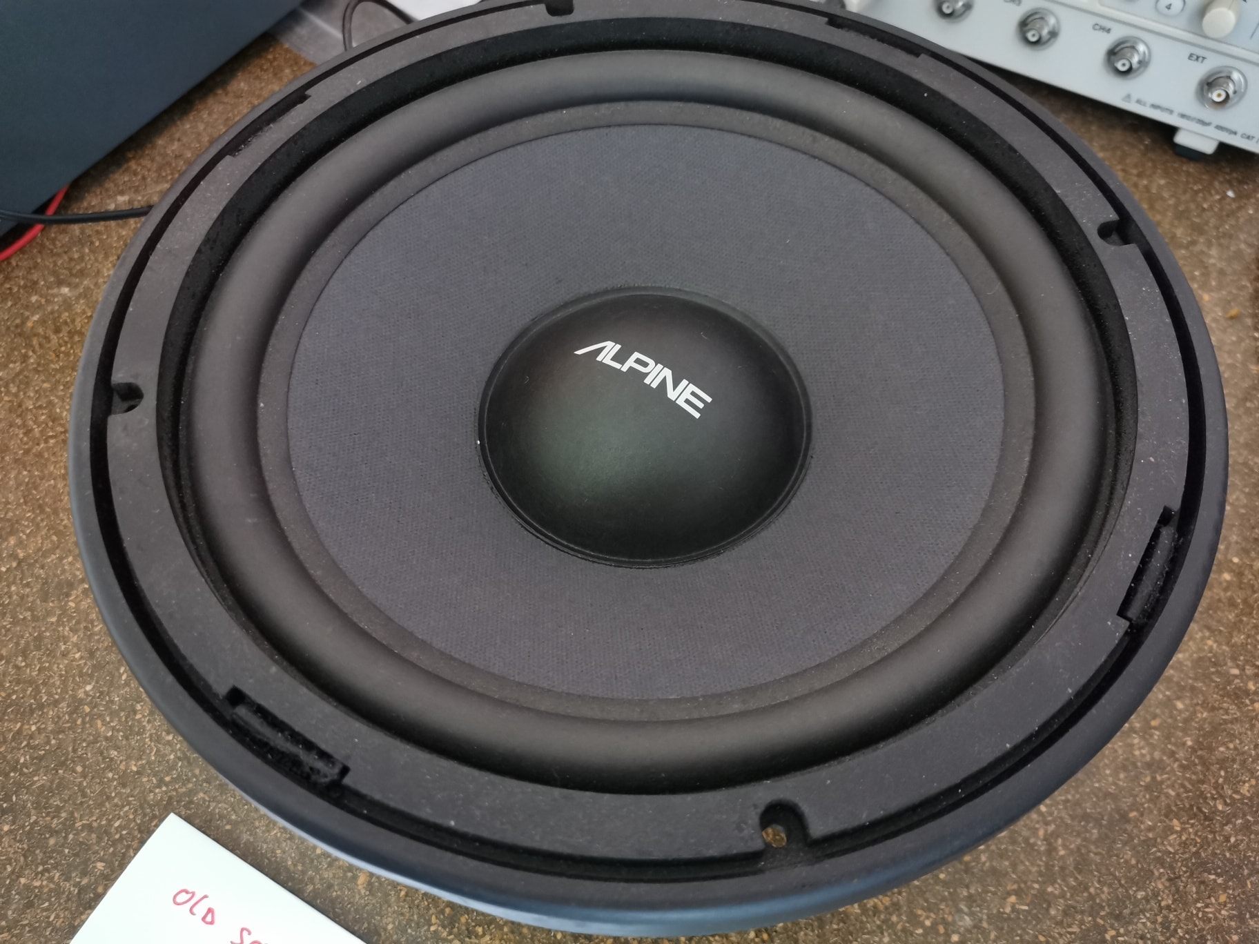 ALPINE 6013 10インチサブウーファー Alpine 6013 10