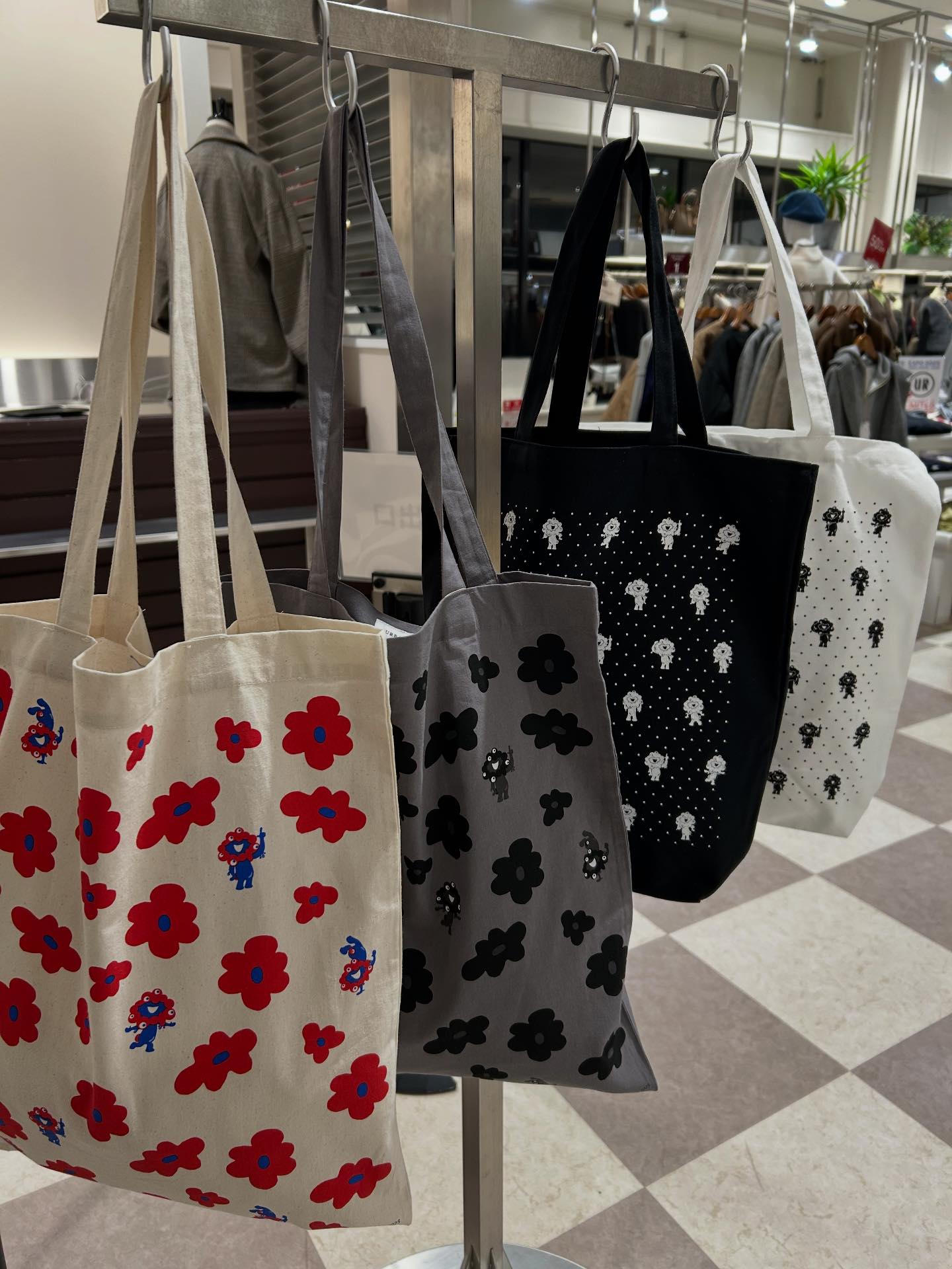 店舗からのお知らせ／ Urban Researchでは、EXPO2025万博コラボ商品が 