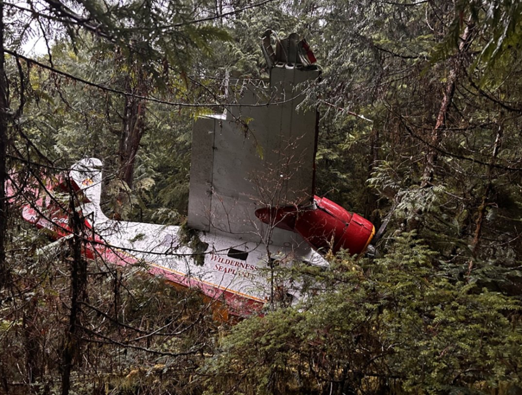 Aviation 24/7 - *** Final Report *** C-GDDJ Grumman G-21A... | Facebook