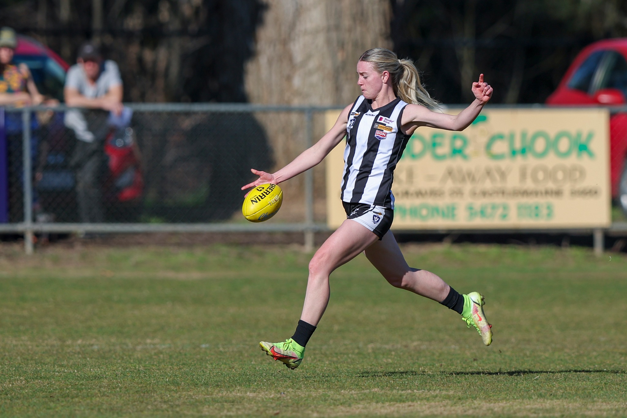 Castlemaine Football... - Castlemaine Football Netball Club