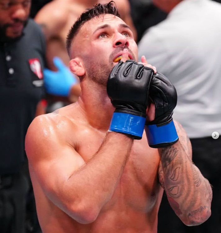 Diego - 🇪🇸Hecher Sosa🇪🇸 es NUEVO luchador de UFC. Con el alma rota tras ...