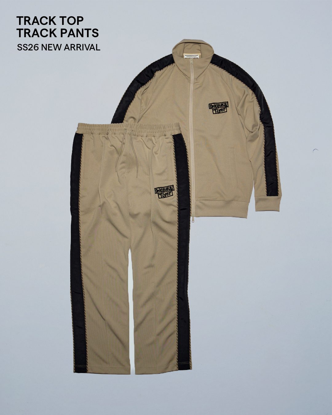 TRACK PANTS 光沢感とマットな質感が重なるトラックパンツ。 TRACK