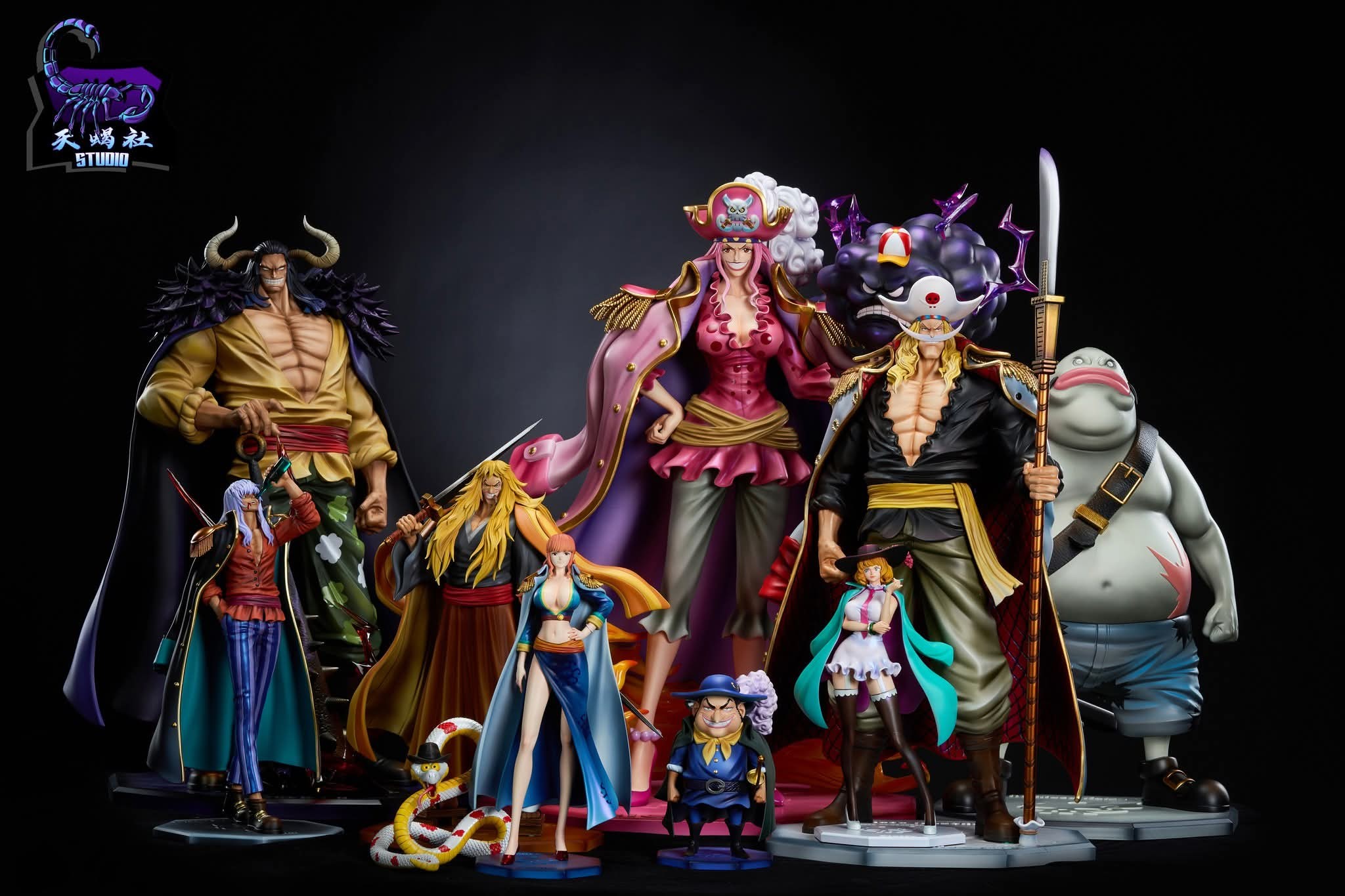 Scorpion Studio - Rocks Pirates Series (Upper Half Set) 1. Big Mom