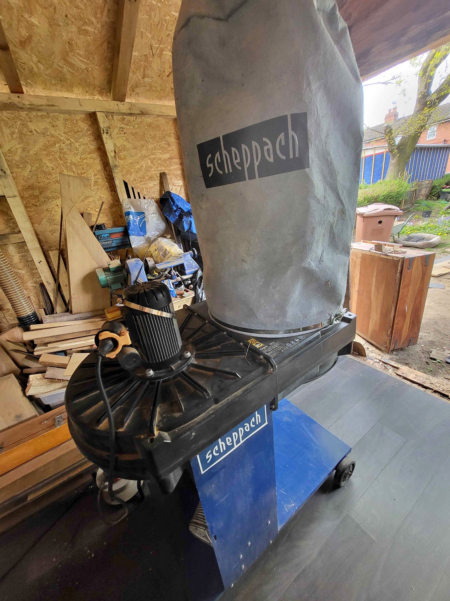 Dust extractor - Miscellaneous Tools - Belle Isle, Leeds, United ...