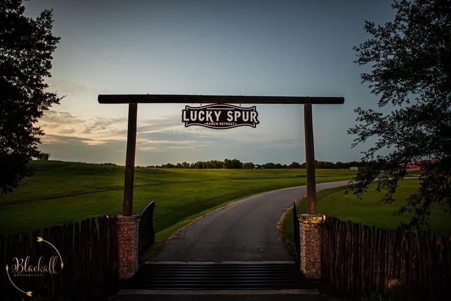 Lucky Spur Ranch - Retreat | Justin TX