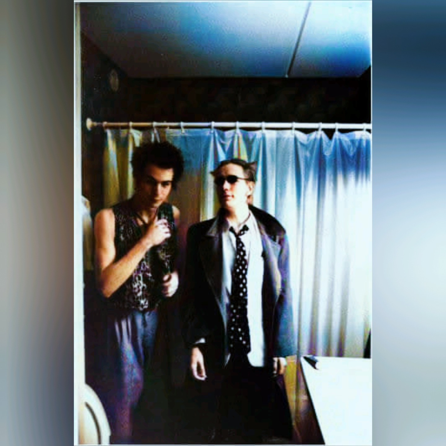 SID VICIOUS & JOHNNY ROTTEN Sex Pistols
