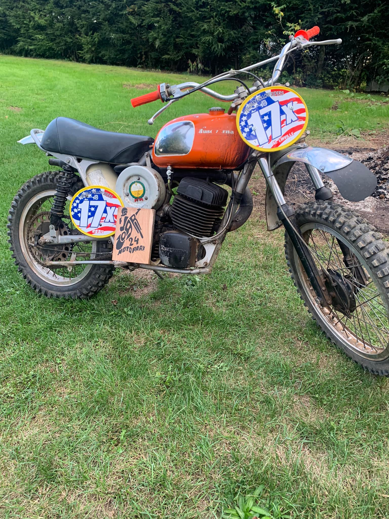 Racing at Zoar Moto Park with Husqvarna 400 CR
