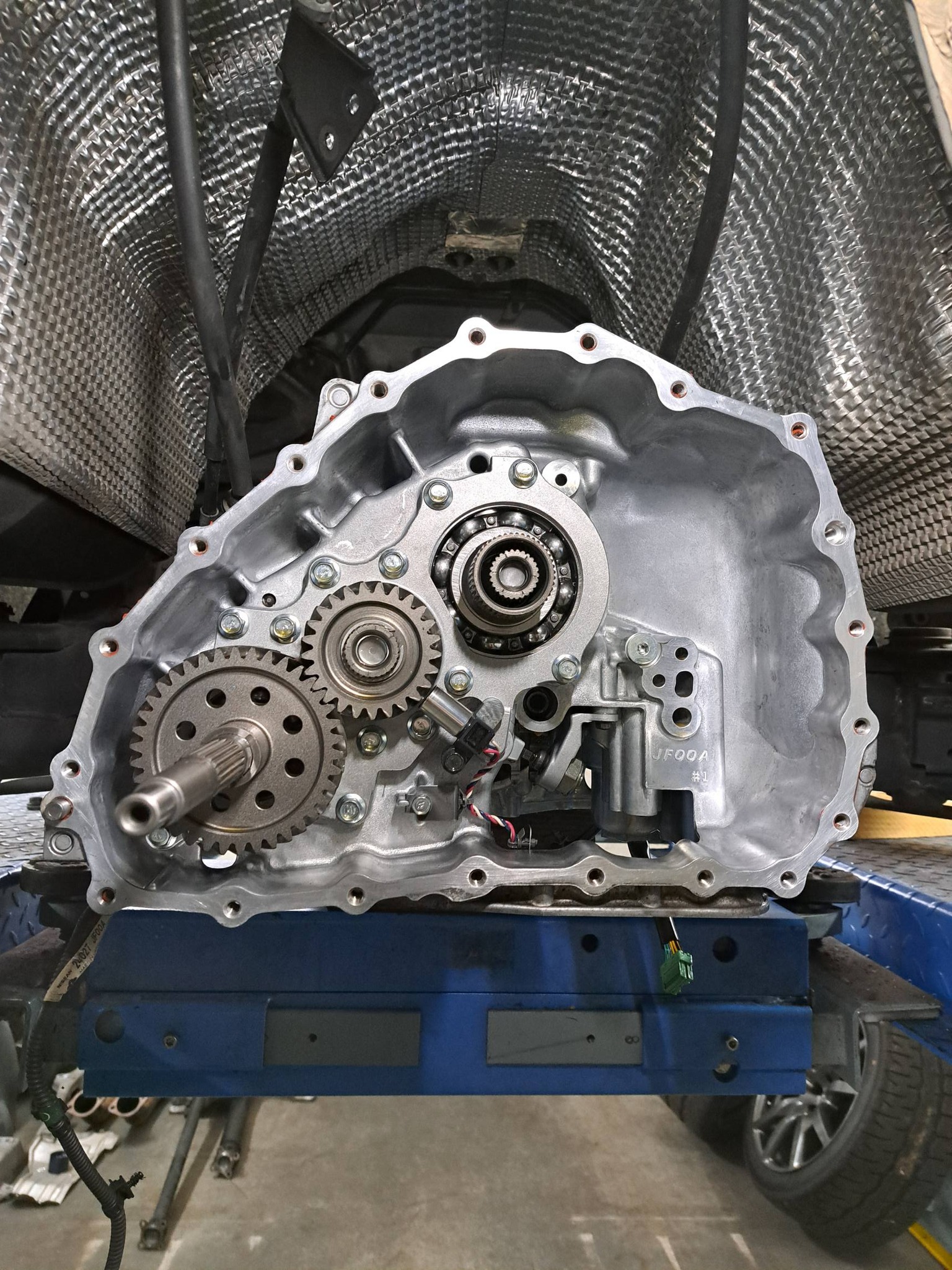 R35 GTR transmission repair. Ready for next year to hit the track