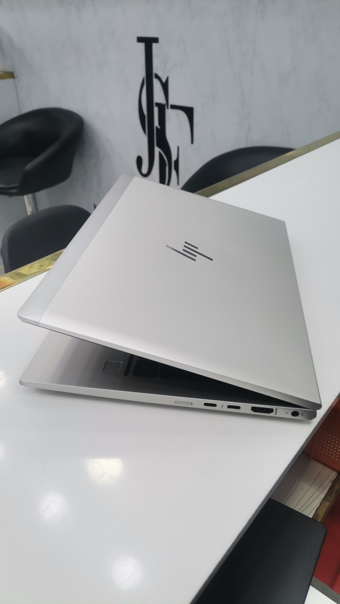 JSF - Hp elitebook 830 g8 core i7 11th gen 16gb ram 512ssd Backlite ...