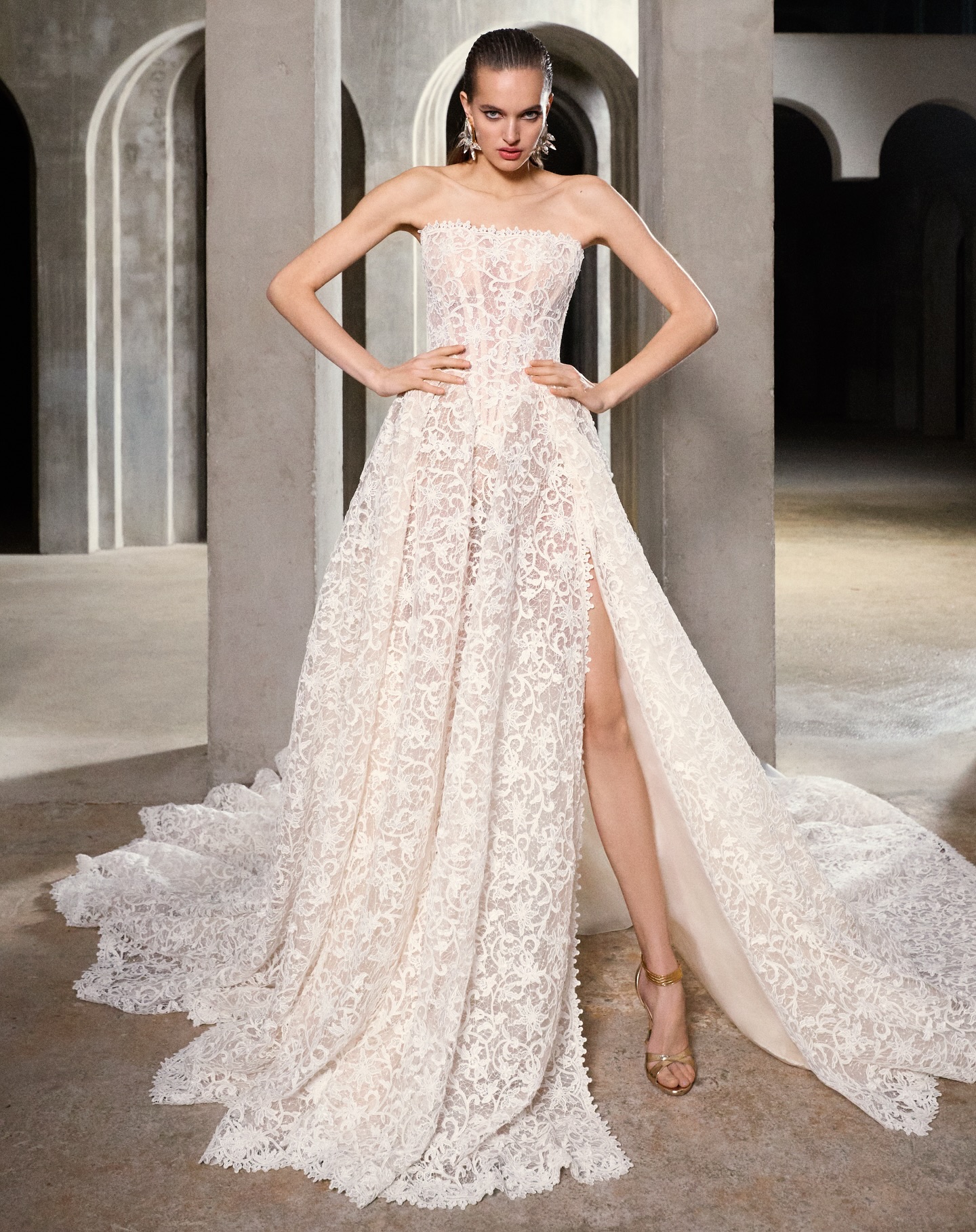 Have you seen the magic of MIDNIGHT yet? ✨ A breathtaking ball 