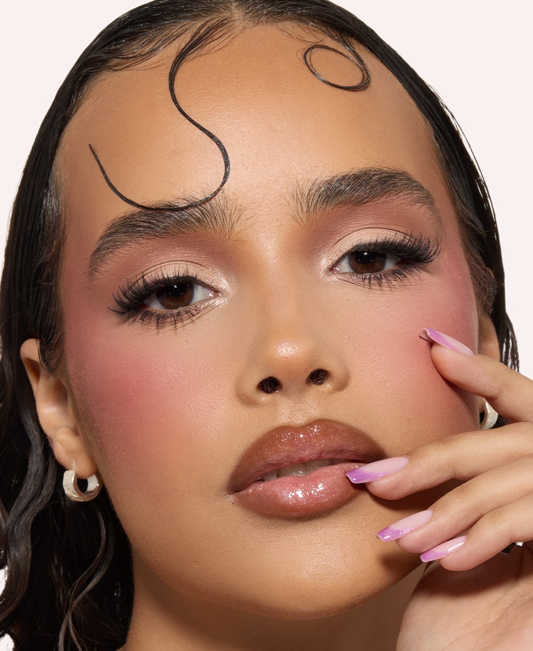 SEPHORA - เรื่องผมเรื่องใหญ่ 💇‍♀💇 มาเพิ่มความเงางามและเรียบเนียนให้กับ ...