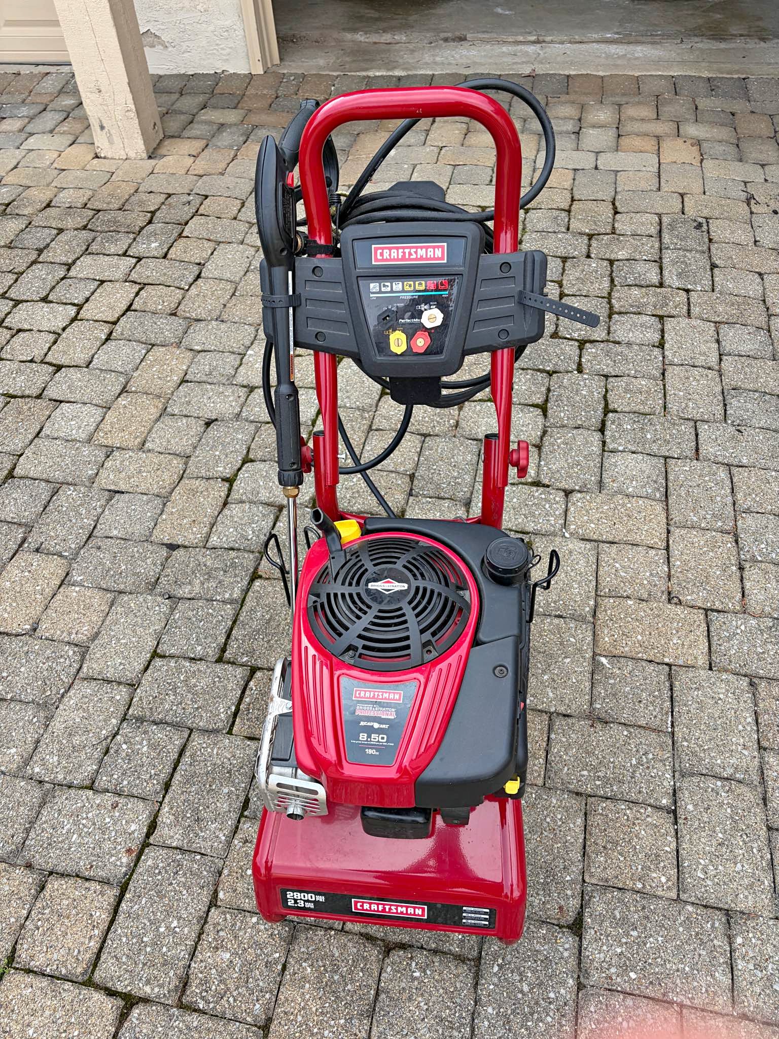 Craftsman 2800 PSI Gas Power Washer Briggs & Stratton - Pressure ...