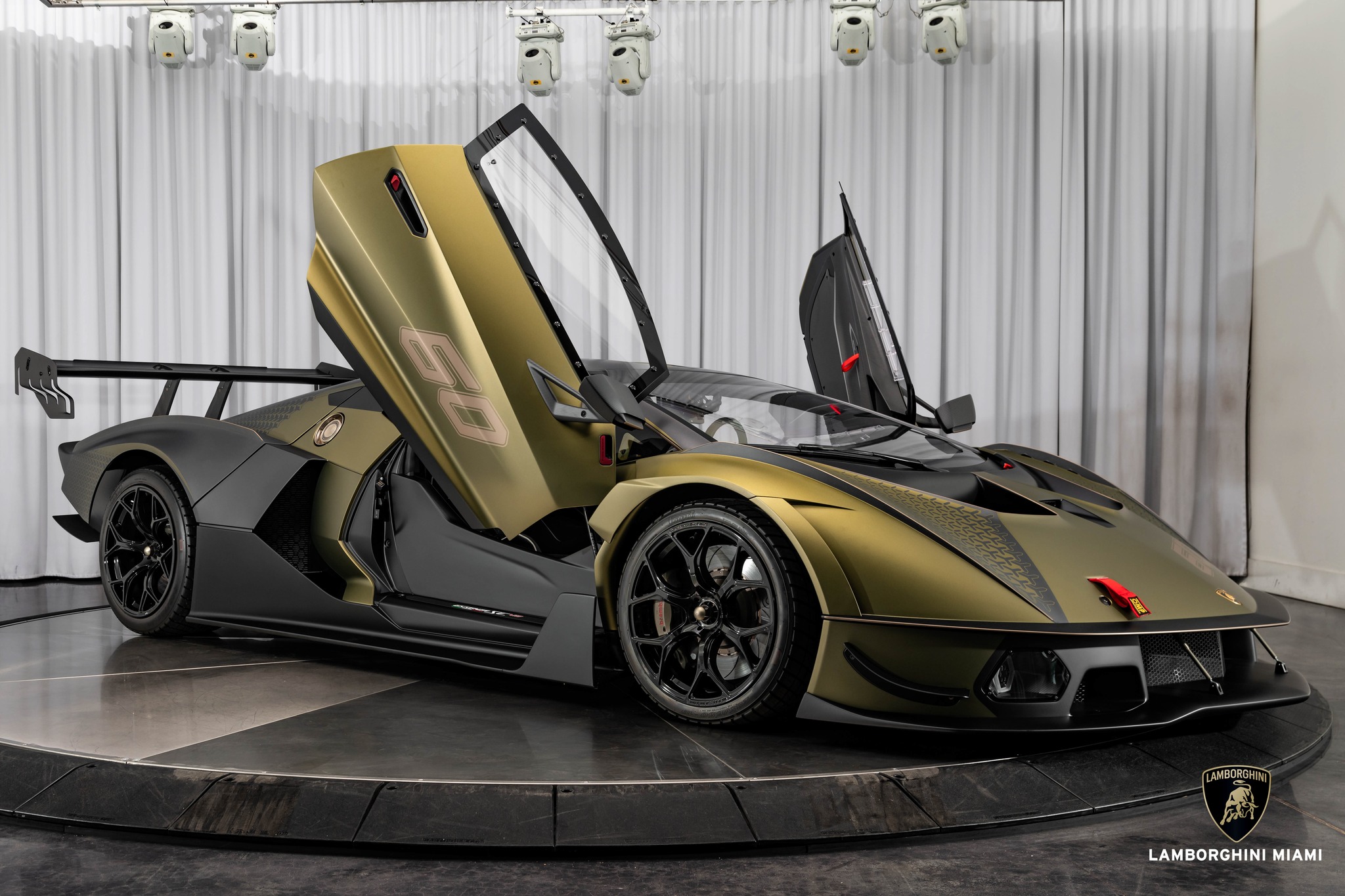 This is the track-only Lamborghini Essenza SCV12, featuring a