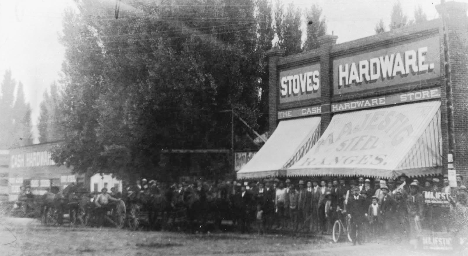 Historic - A snapshot of President William Howard Taft speaking from ...
