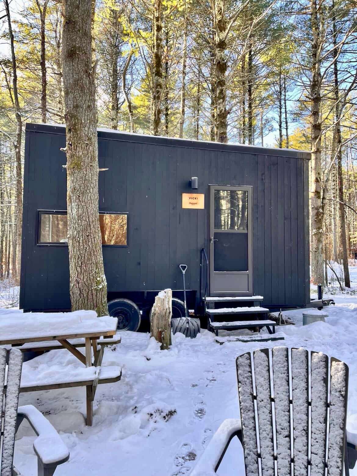 Postcard Cabins
