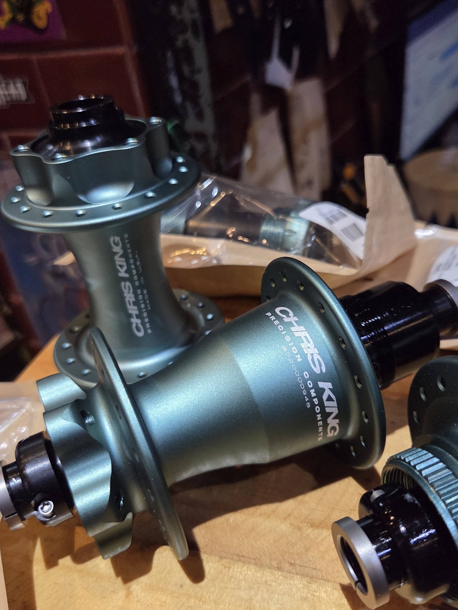 Chris King Hubs Limited Edition - Matte Jade MTB Boost R45 Road