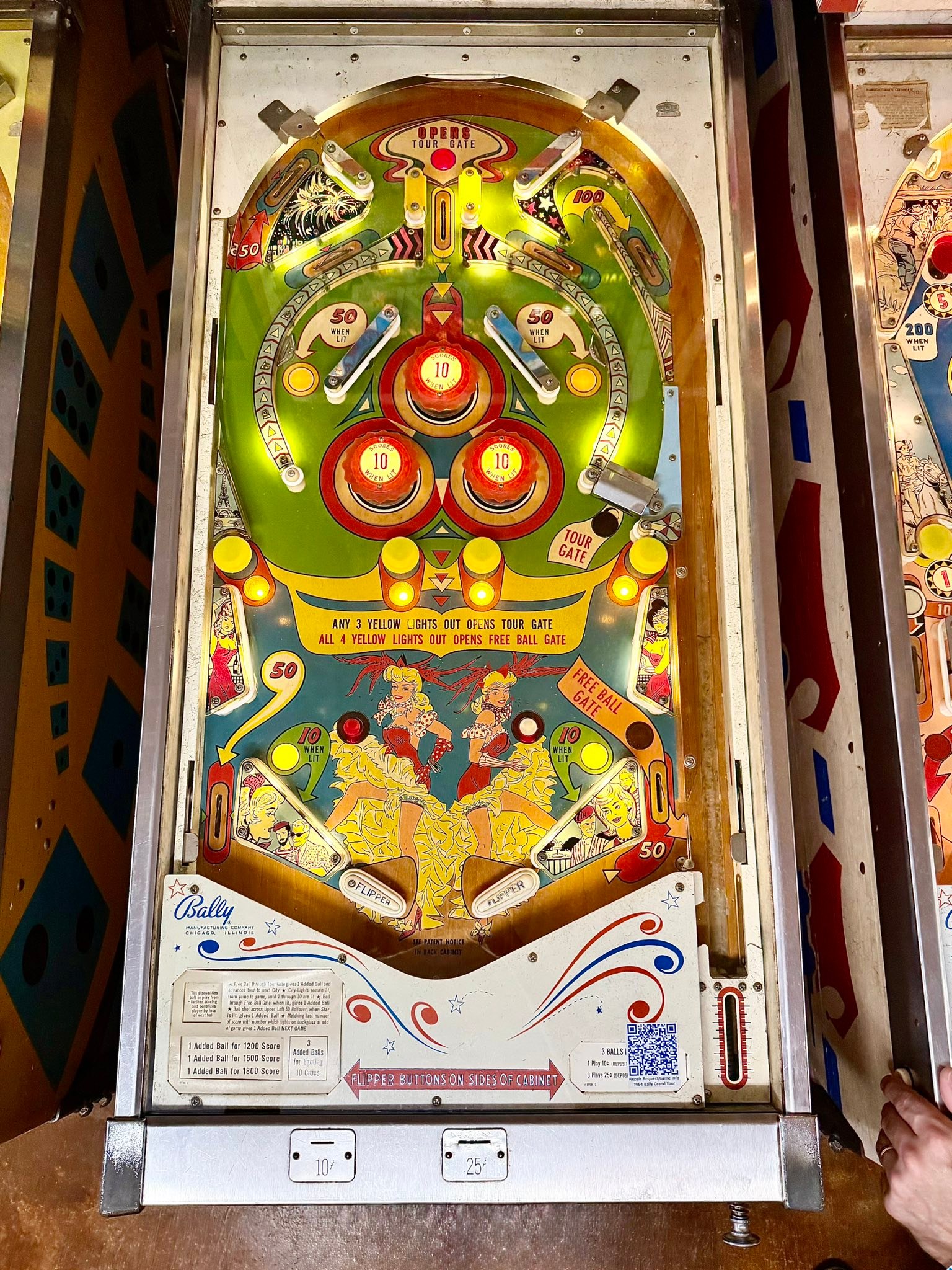 In Concert: Ballymena 1983(中古品) 1964 Bally Grand Tour single-player electromechanical pinball
