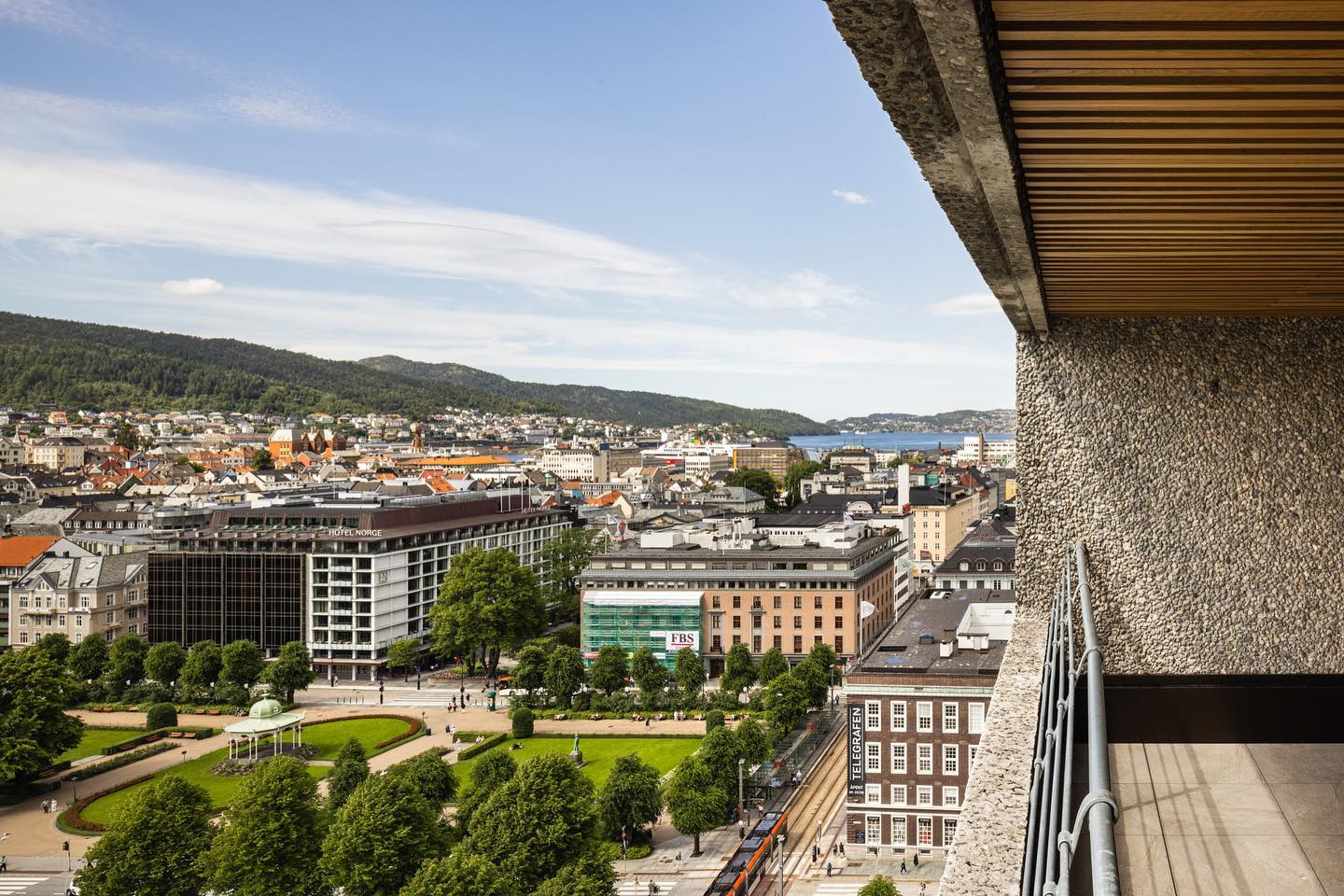Foto av Bergen Rådhus for Henning... - Arkitekturfoto Norge | Facebook