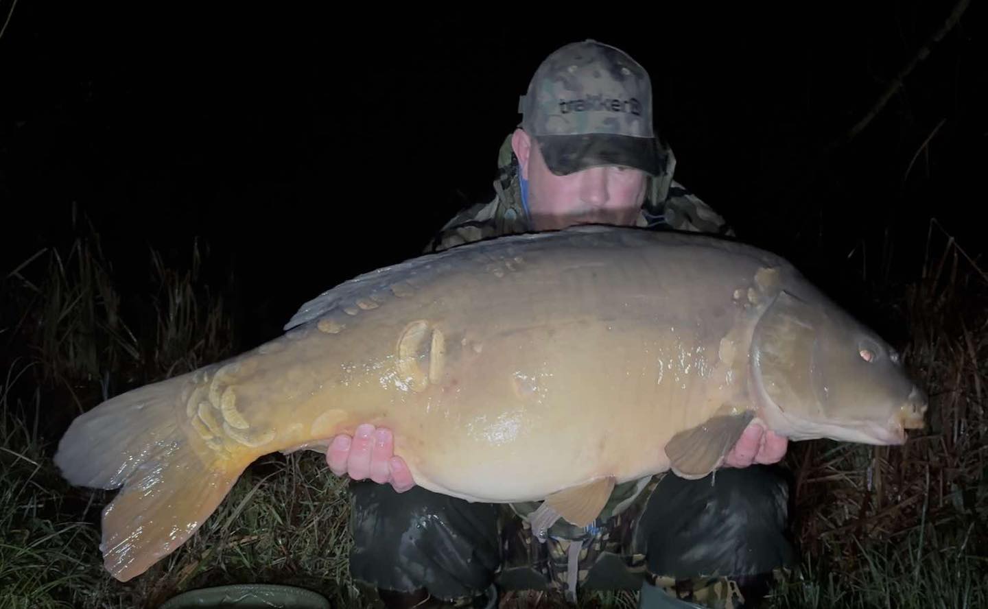 Linear - Steve Clark fished Unity on the full moon landing this 37lb ...