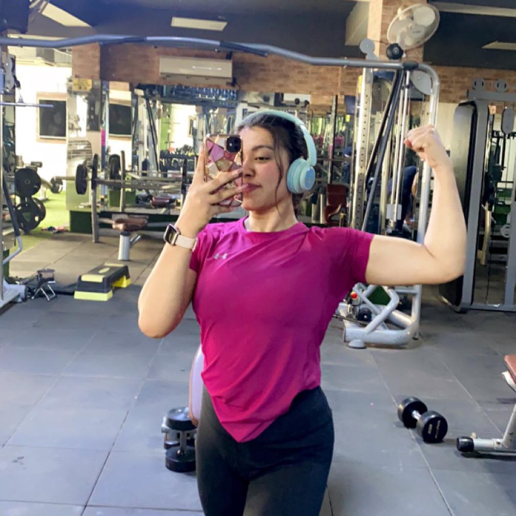 Dance with me RAVEENA| Dance Fitness trainer💪 #instagram #zumba #video ...
