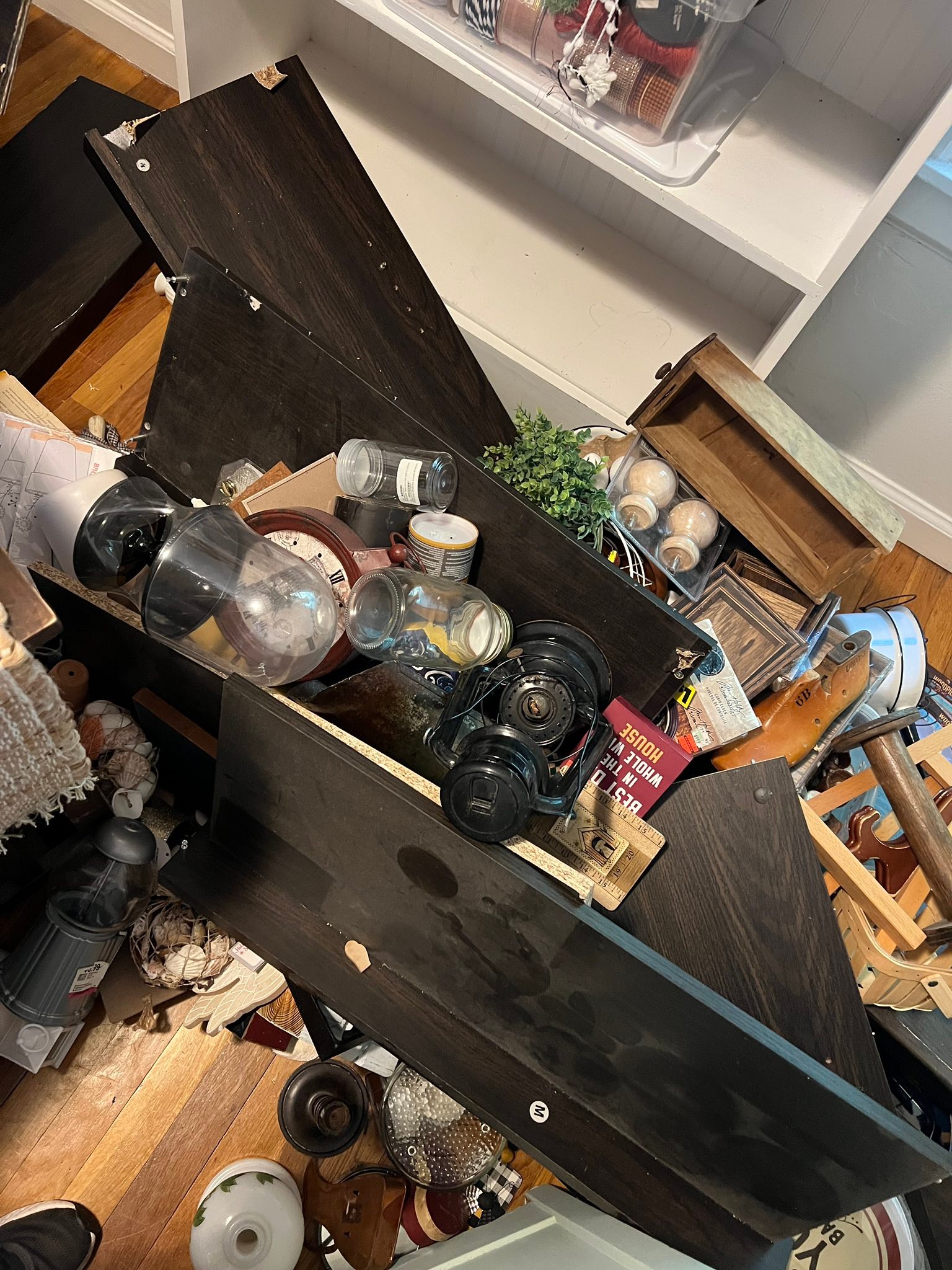 A minor accident, in the middle of my craft room my shelf