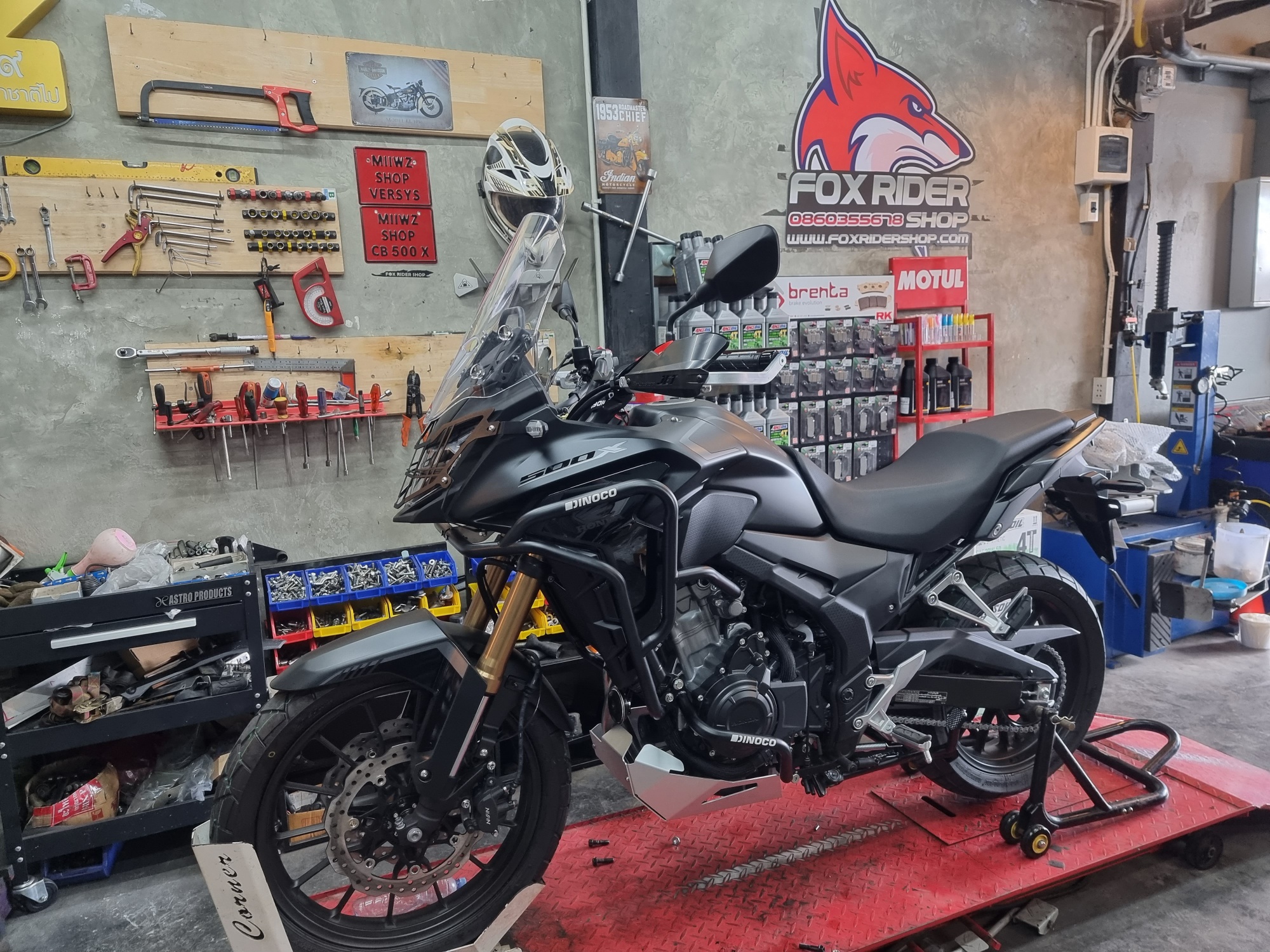Fox Rider Shop - 🦊 CB500X ติดตั้งแคชบาร์ และขาตั้งคู่ 🦊... | Facebook