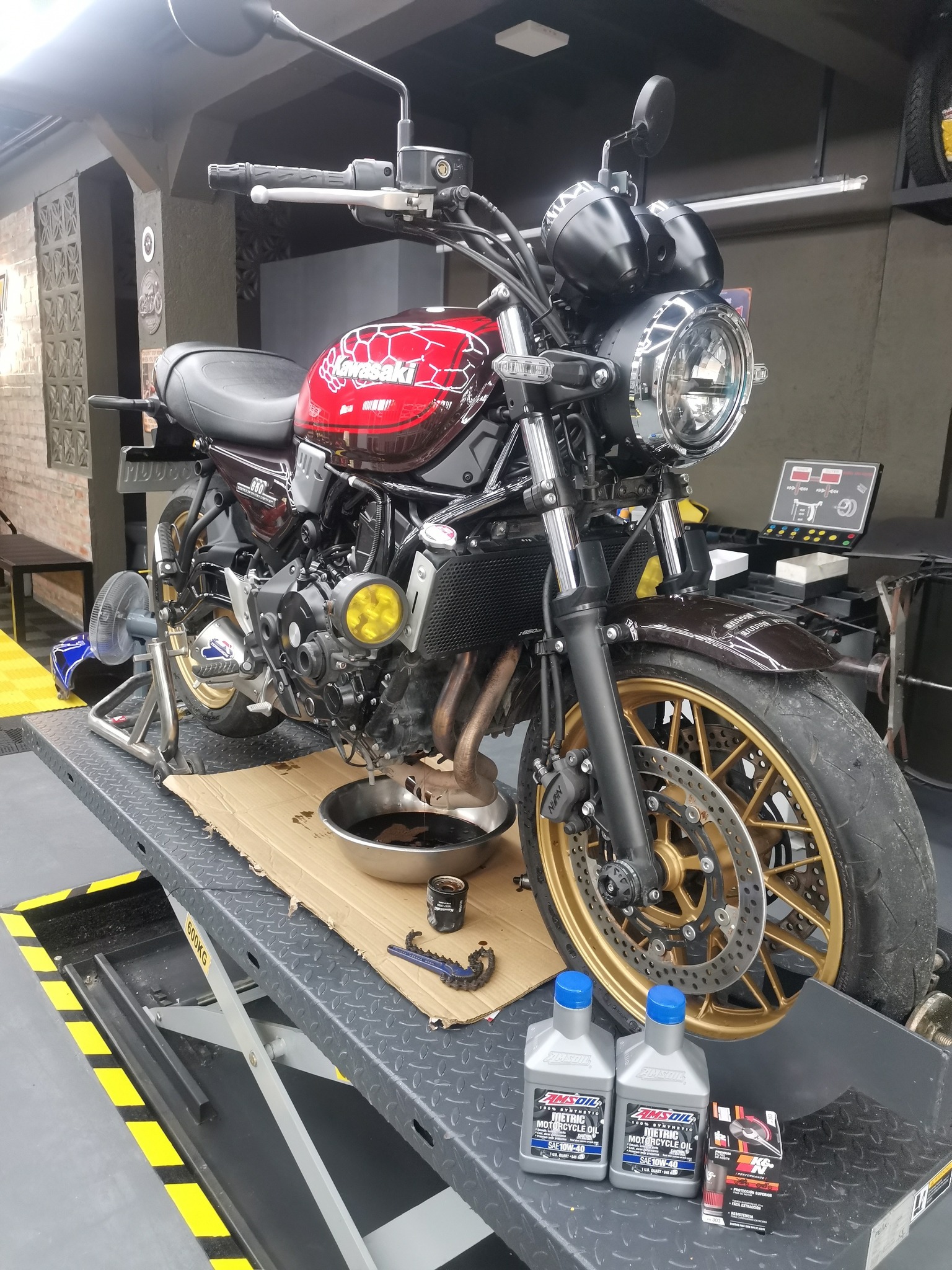 Kawasaki Z650Rs ✔️AMSOIL Metric ✔️K&N Oil Filter Thank you for
