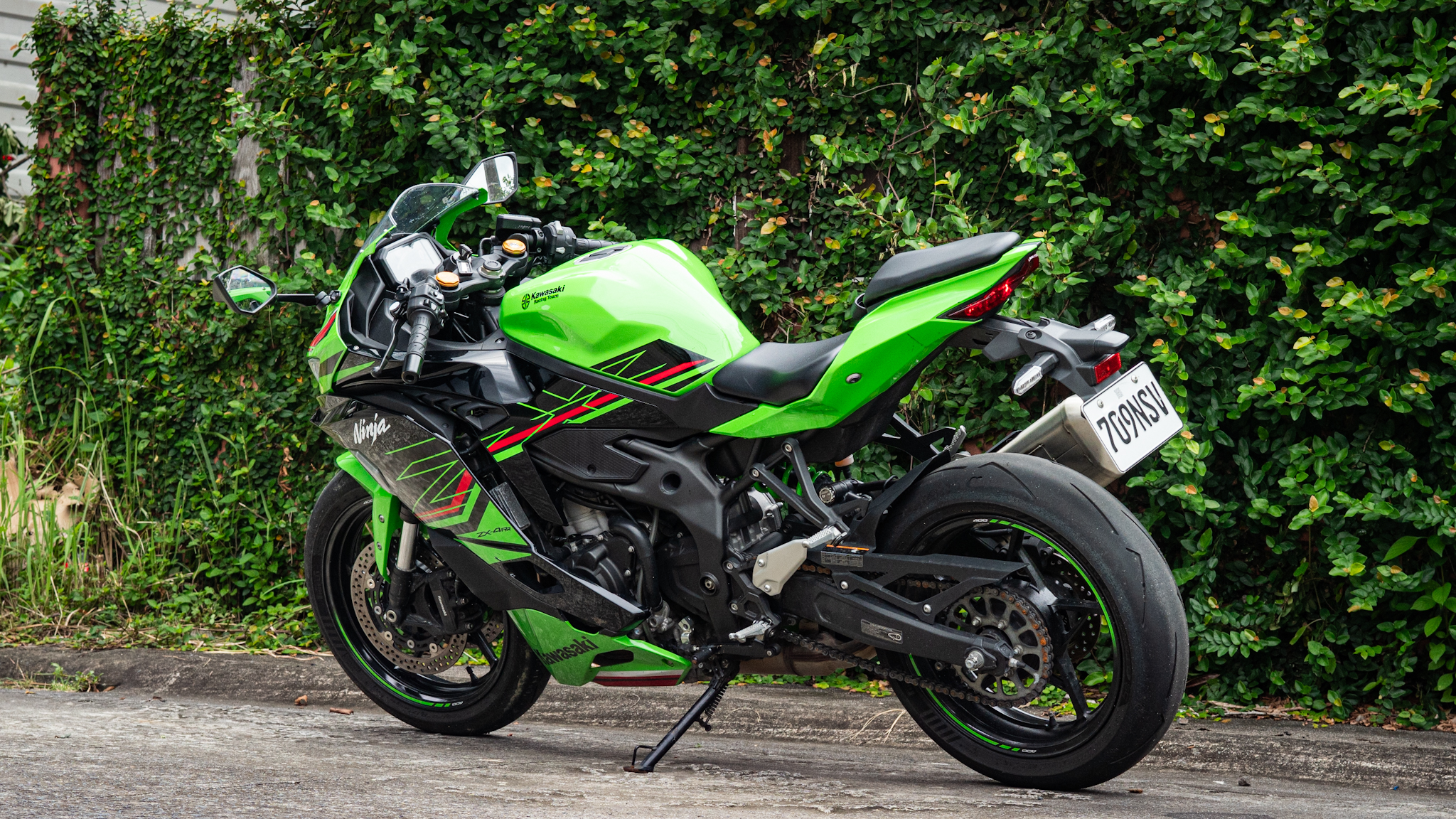 I rode a Kawasaki ZX-4RR for the first time, and now I get it Full