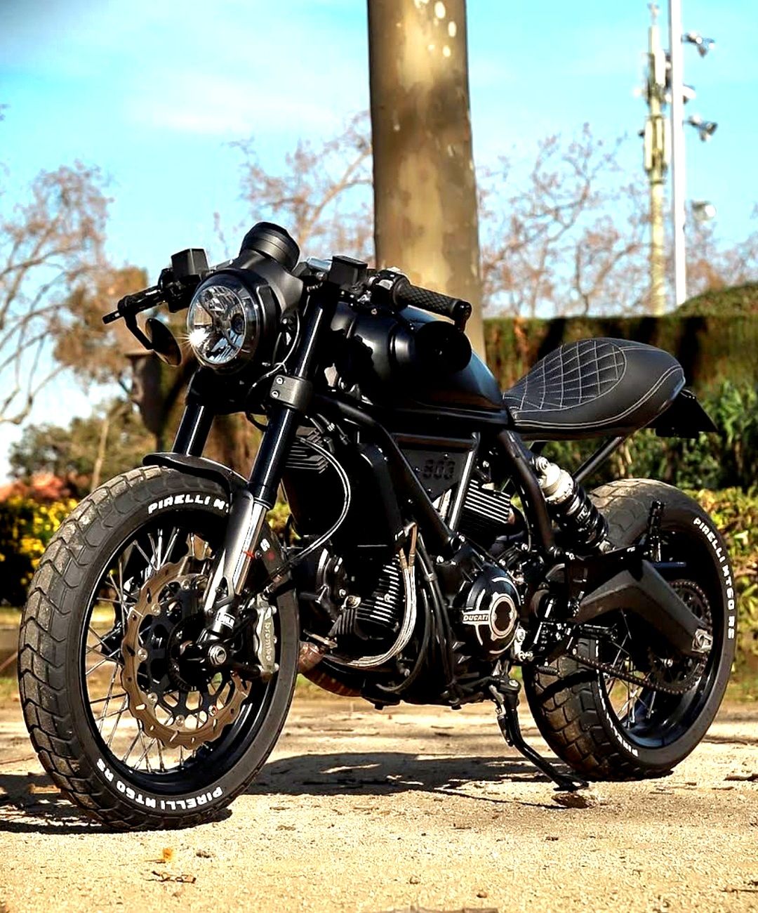 Ducati Scrambler 803 All Black 🖤🖤 By- Barna Moto #ducati