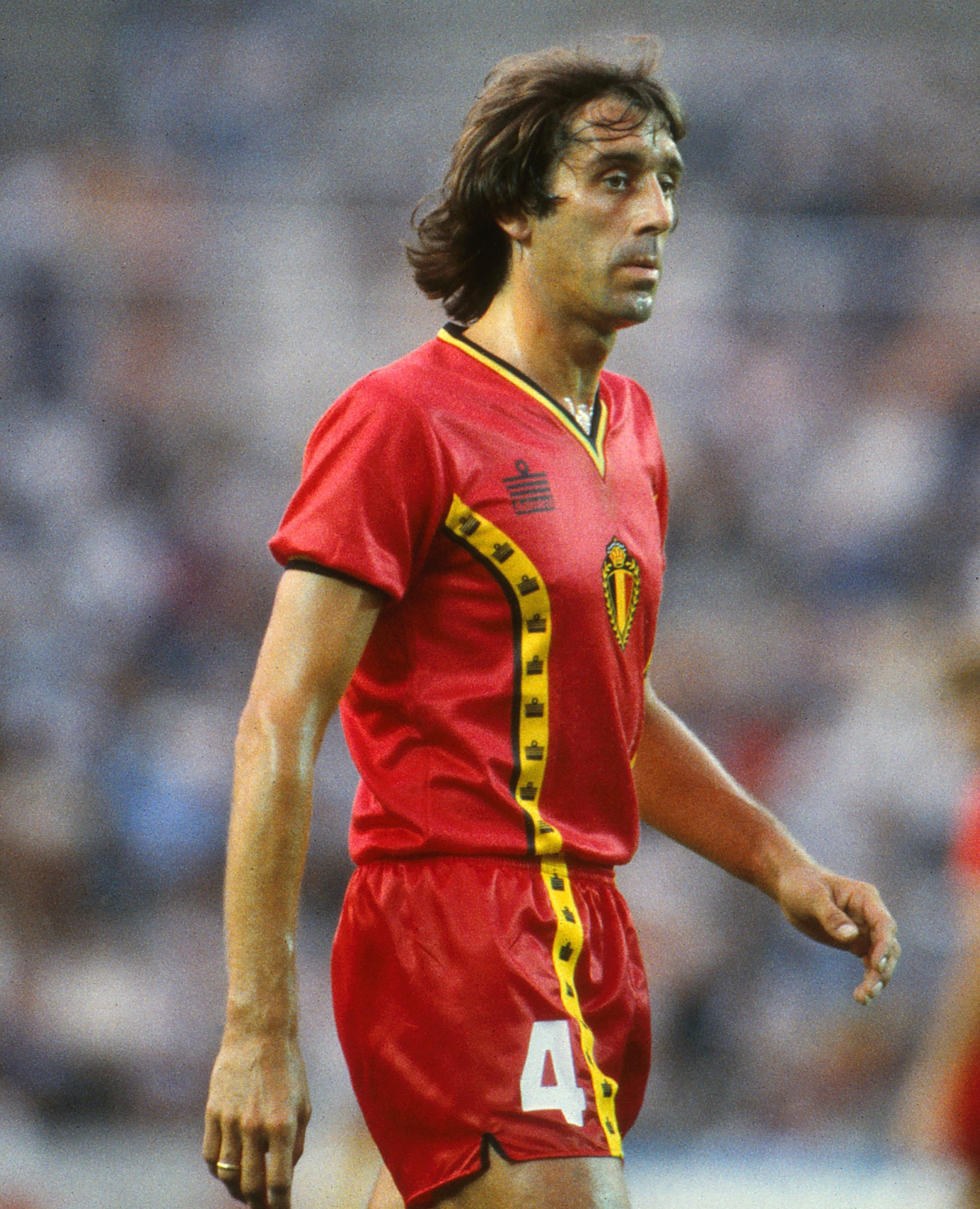 Belgium 1982 🇧🇪⁠ ⁠ By 1982, our hourglass design had become a