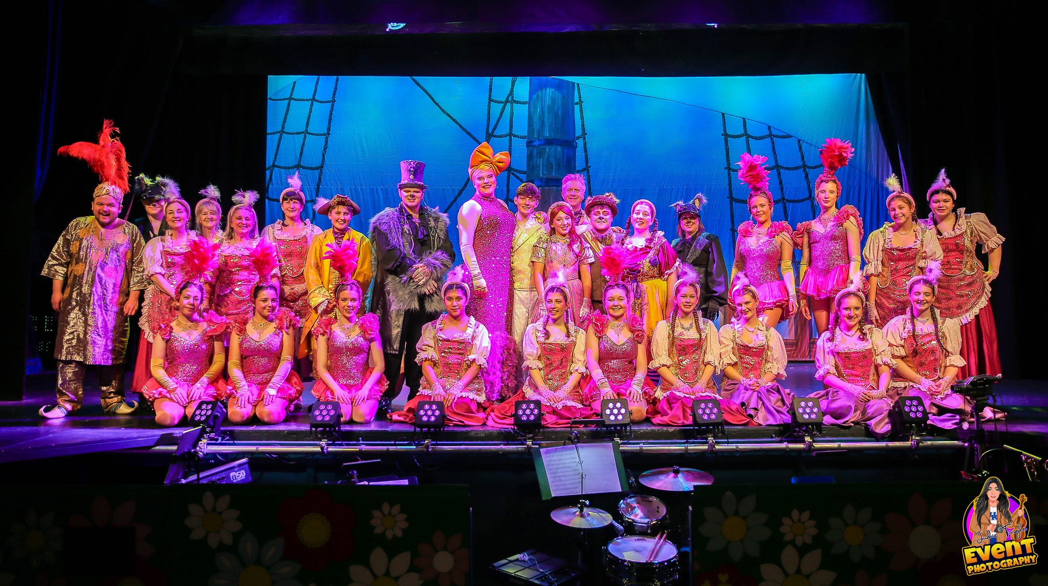 Centre Stage Youth... - Centre Stage Youth Theatre Company